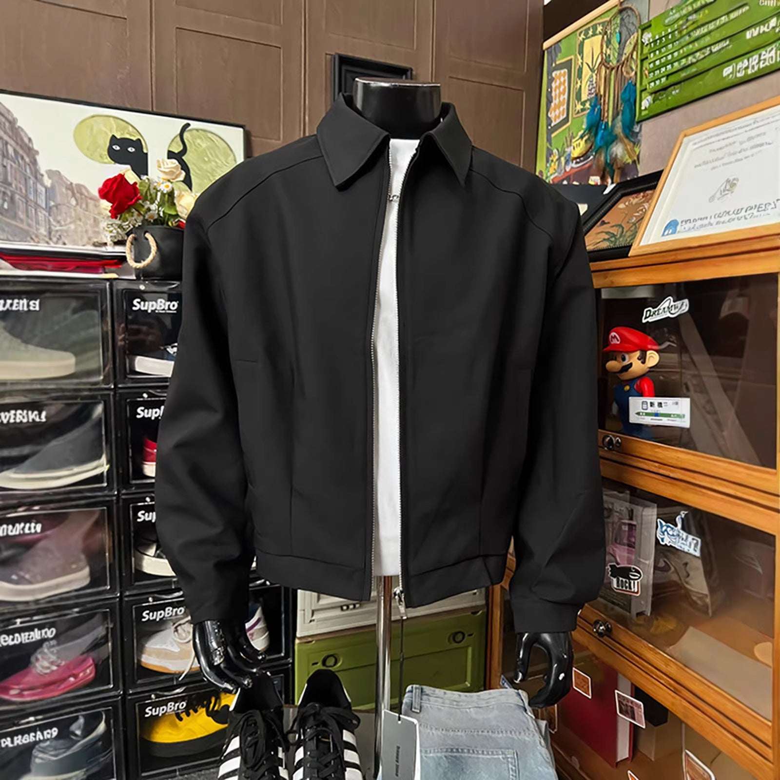 Shoulder - padded Cropped Avant - garde And Stylish Black Tech - inspired Jacket - Elevra